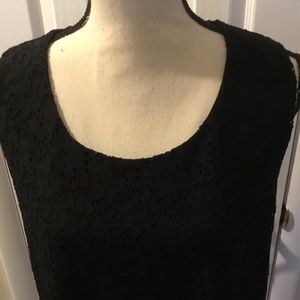 Style & Co two layer tank top, beautiful with lace overlay size Large black
